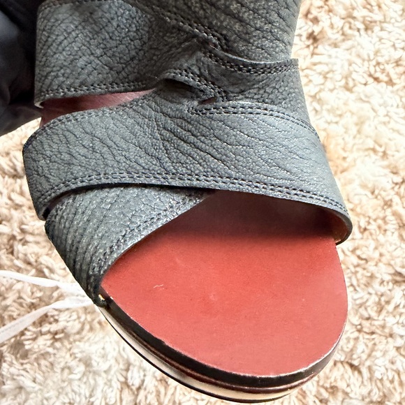 Elegant Black Women's Sandals - Picture 7 of 8